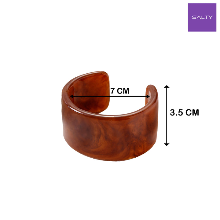 Honey Sculpted Bangle