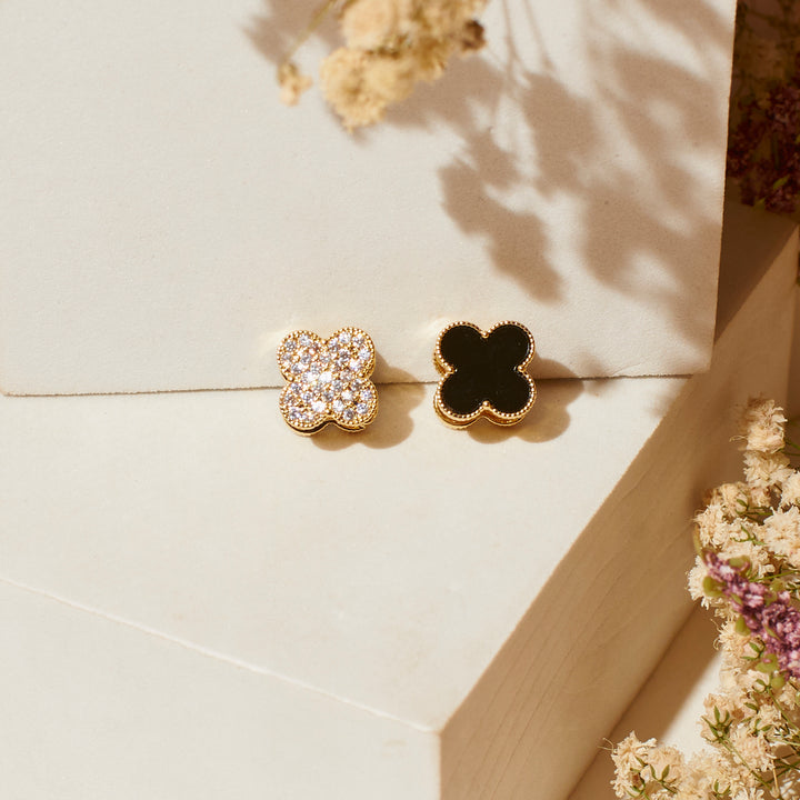 Reversible Chic Clover Studs Salty