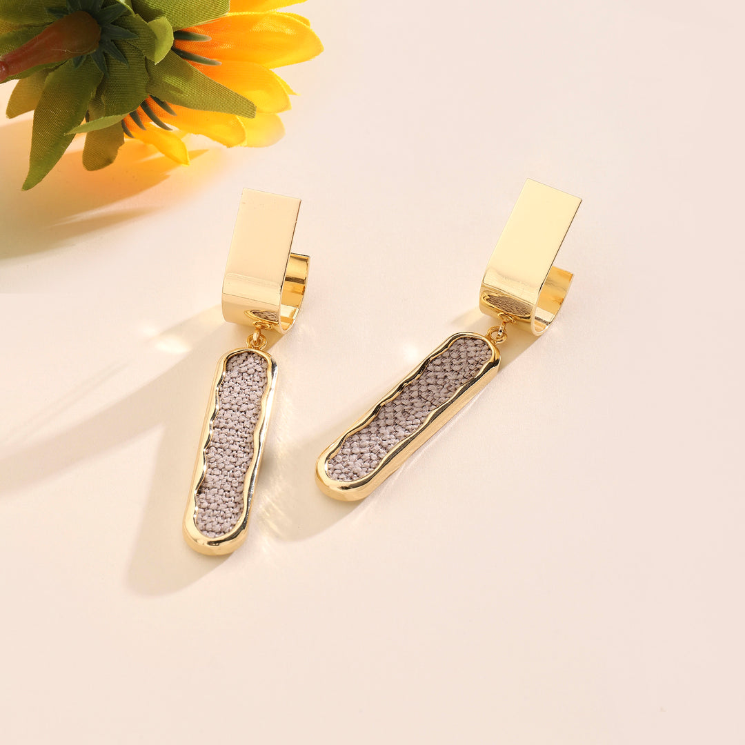 Ojo O Beige Gold Earring - Salty Accessories
