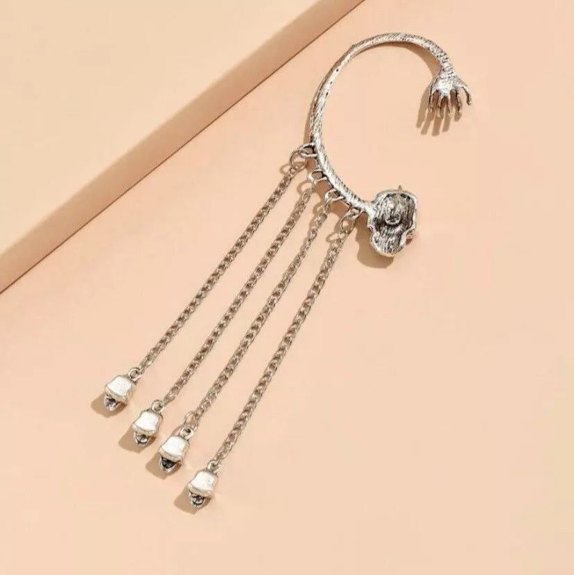Bone-Chic Skull Cuff (1 side) - Salty Accessories