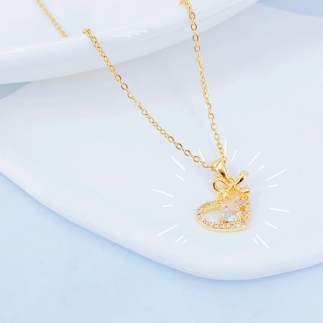 Regal Heart Golden Necklace Salty