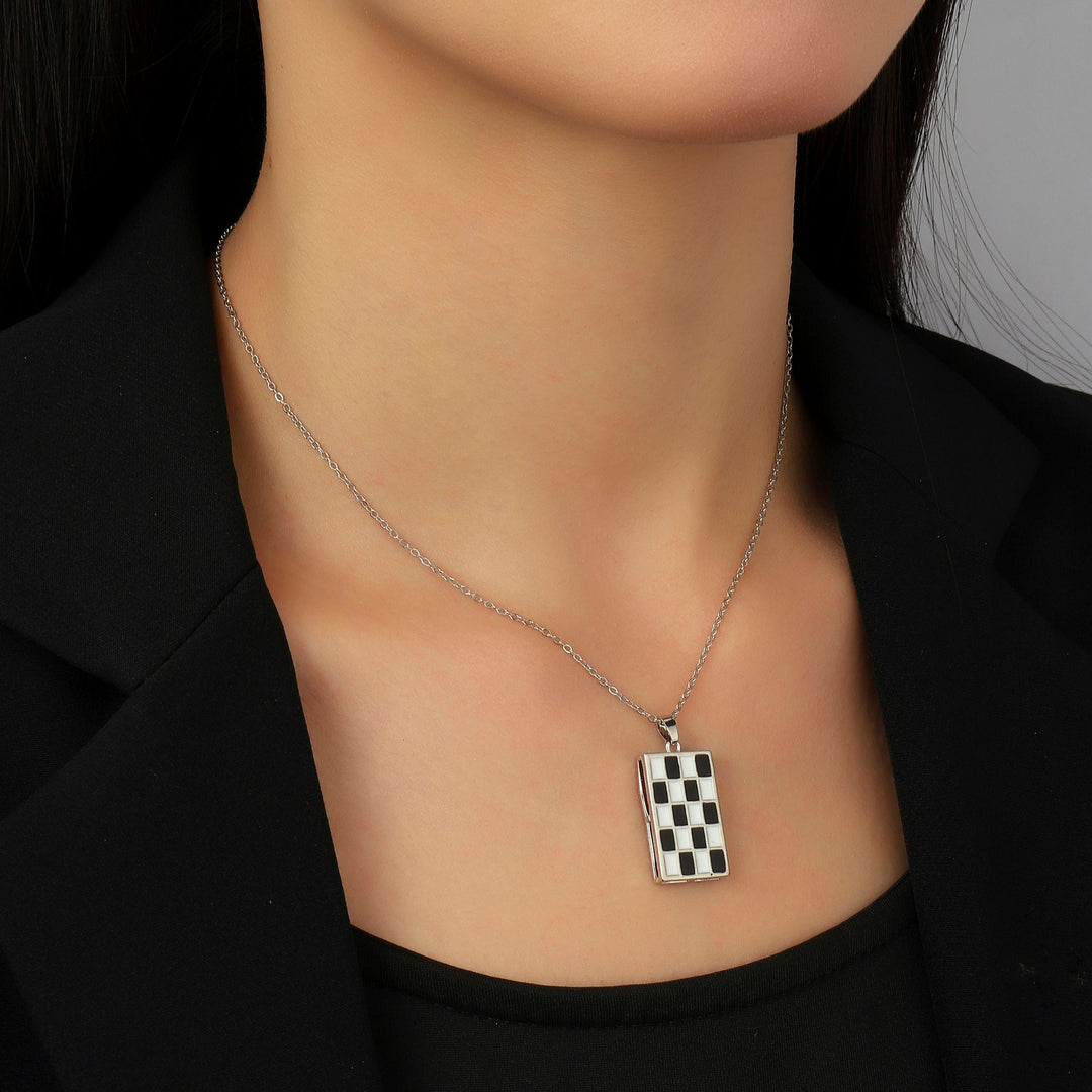 Royal Gambit Necklace - Salty Accessories