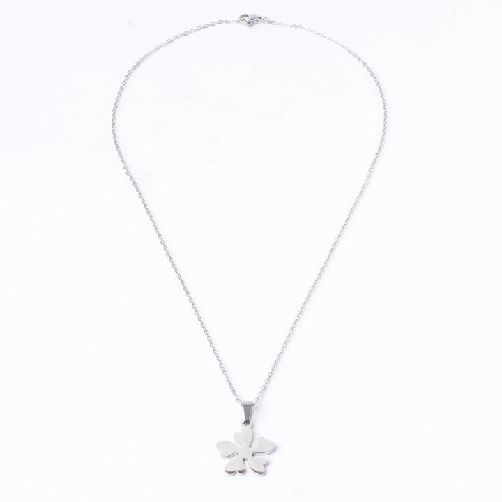 Leafy Loomed Silver Chain