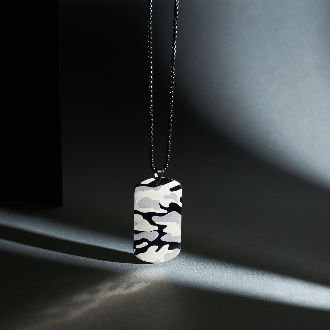 Lone Wolf  Dog-Tag Chain