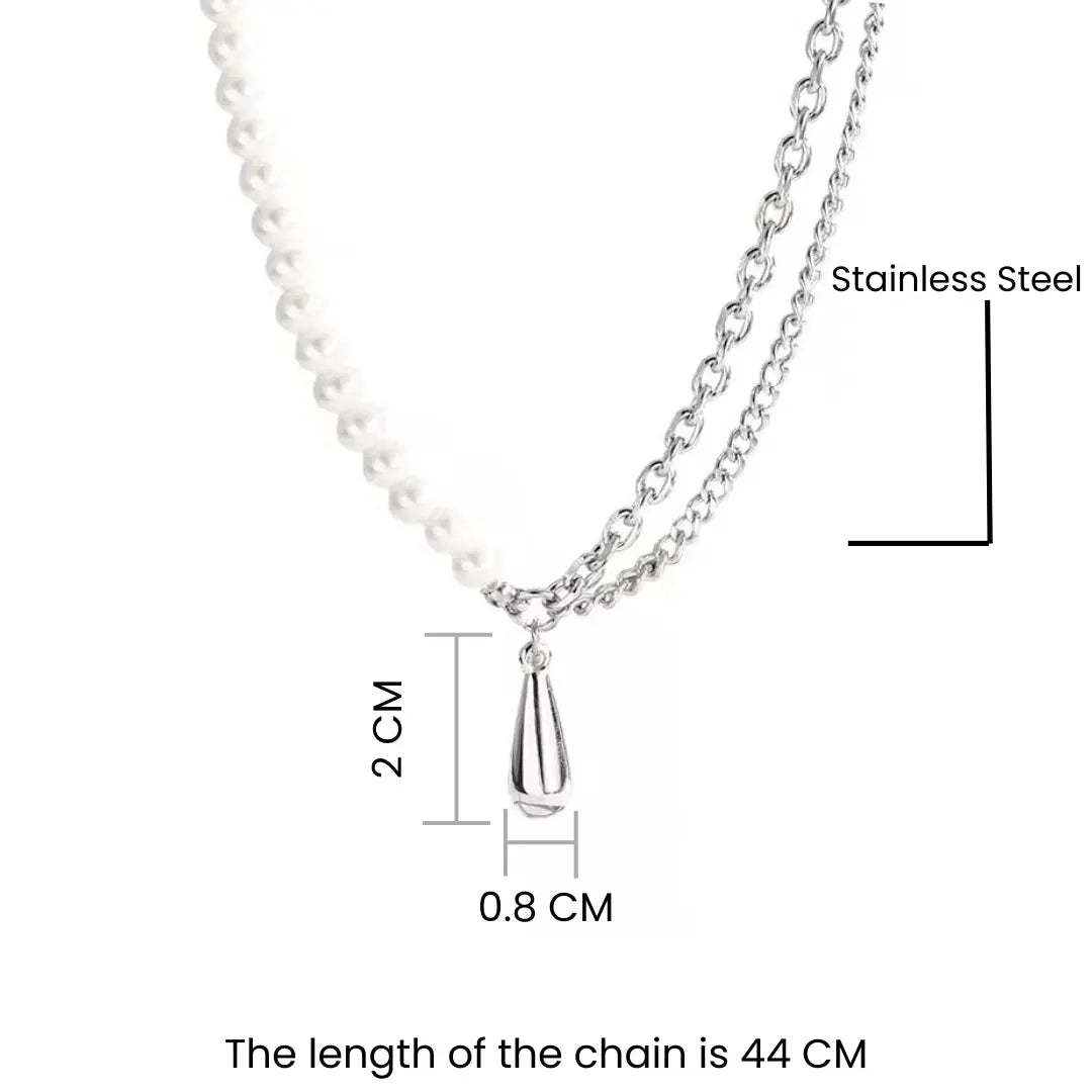 Lustrous Charm Grace Necklace