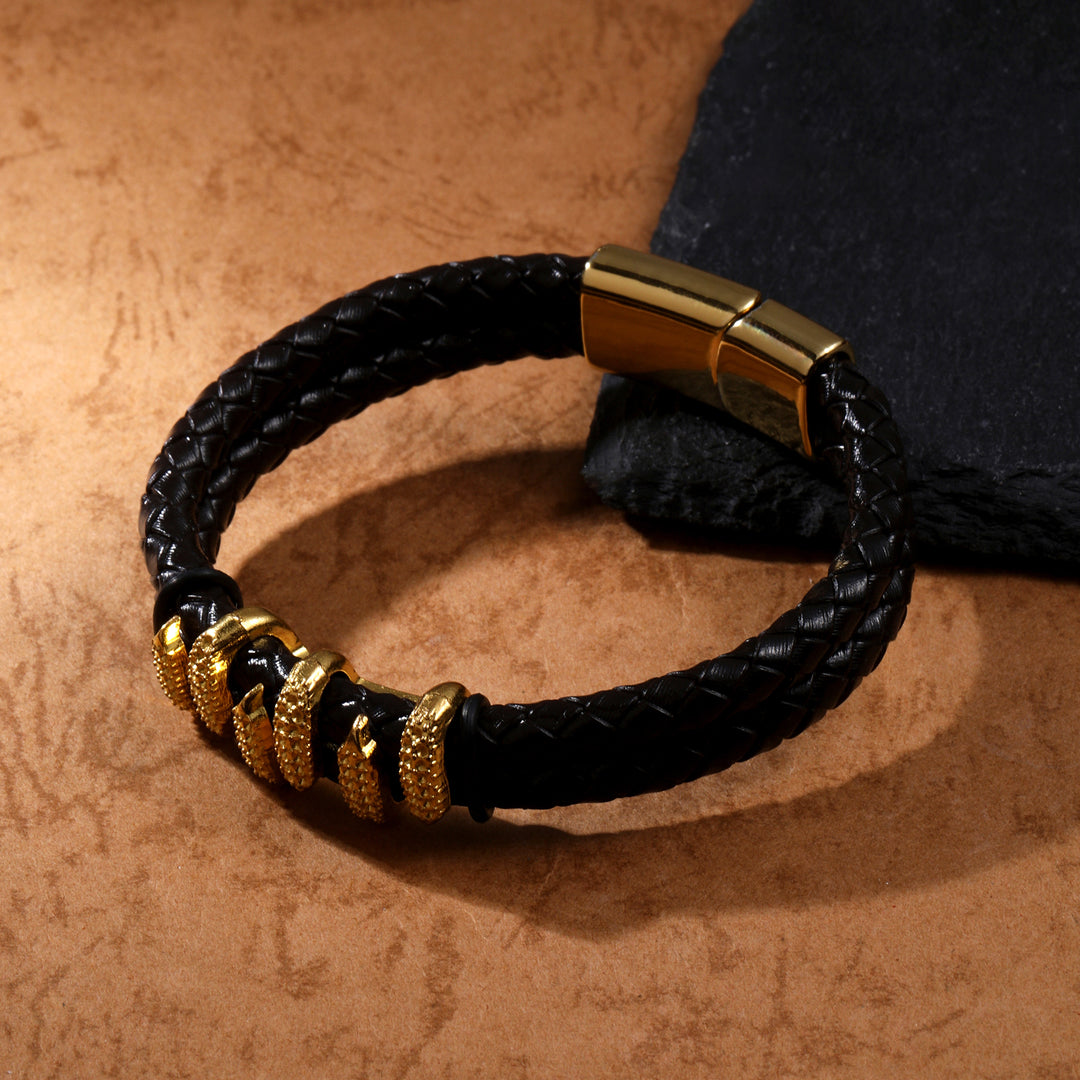 Darkforge Clawed Bracelet - Black