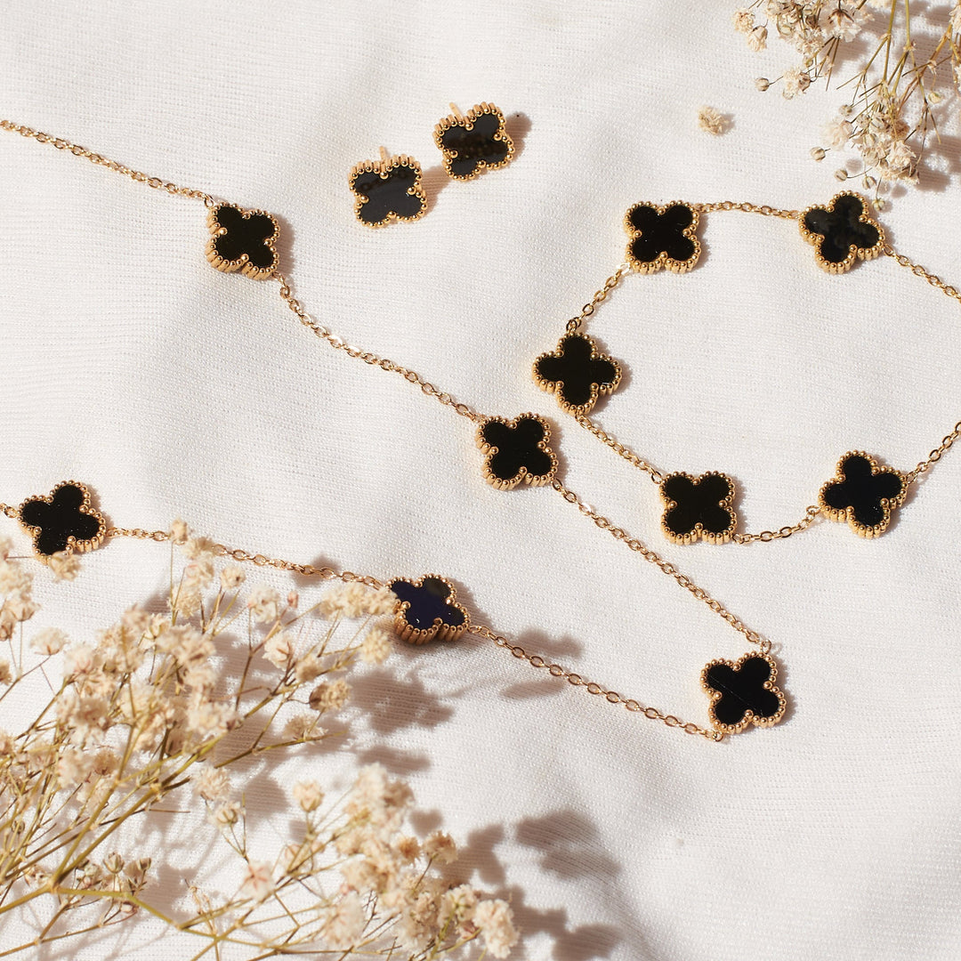 Midnight Clover Affair Jewellery Set