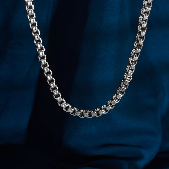 Bold Link Silver Necklace