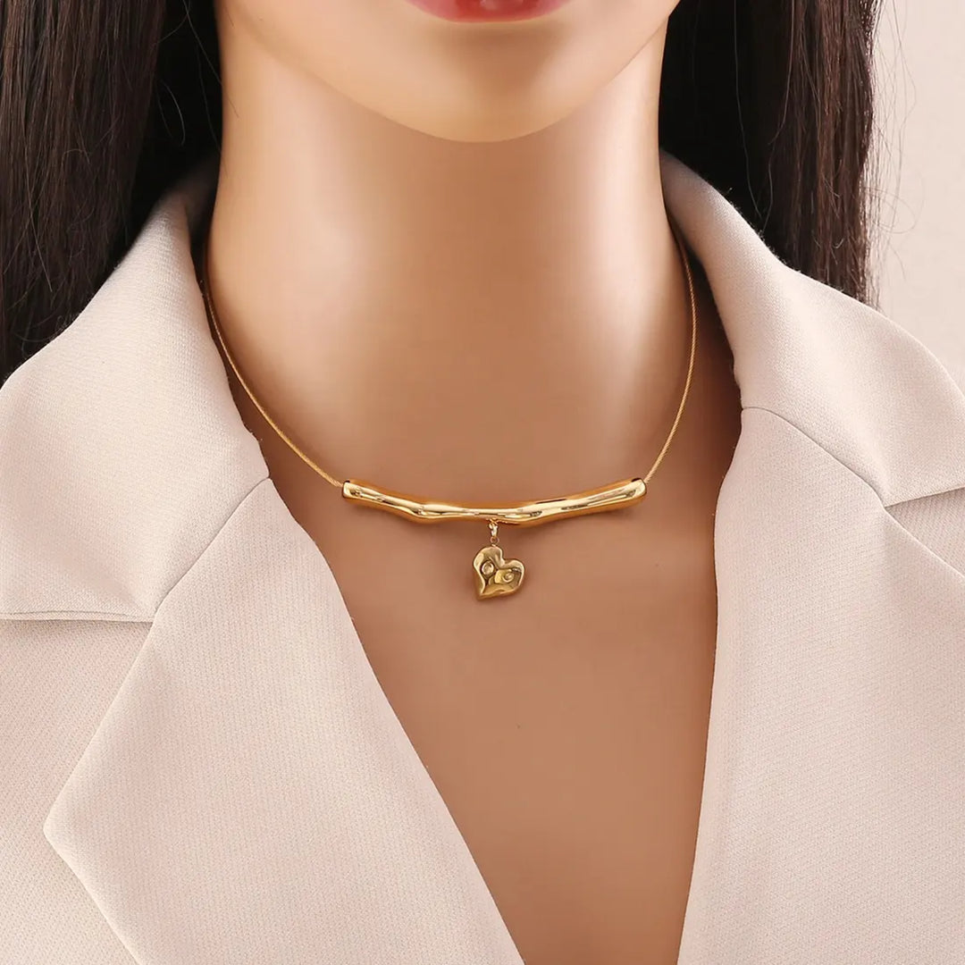 Étoile Heart Necklet