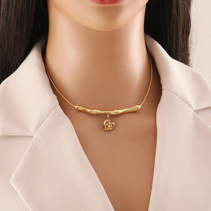 Étoile Heart Necklet