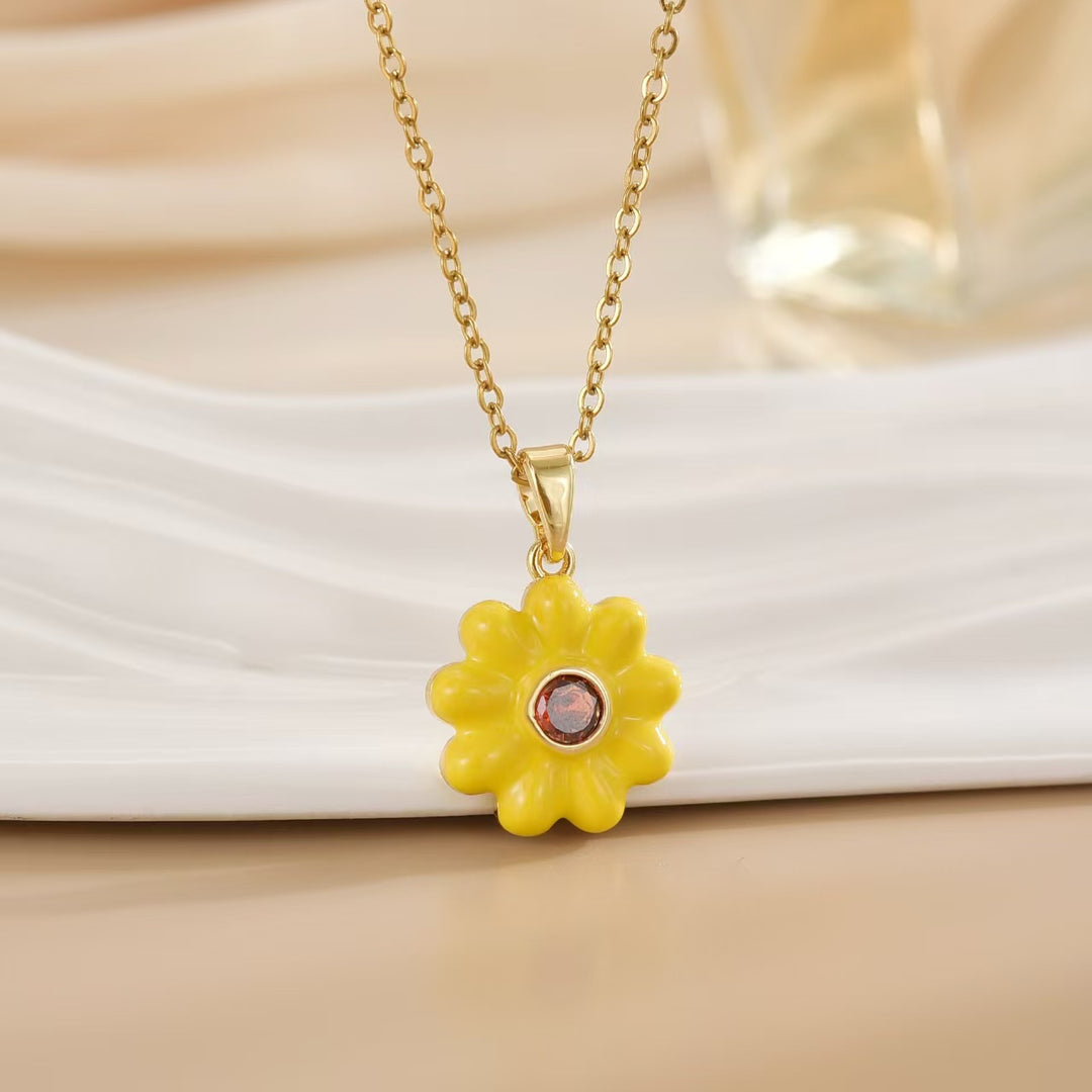 Daisy Necklace