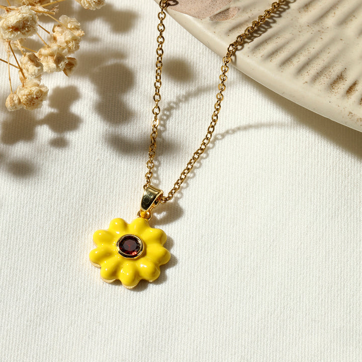 Daisy Necklace