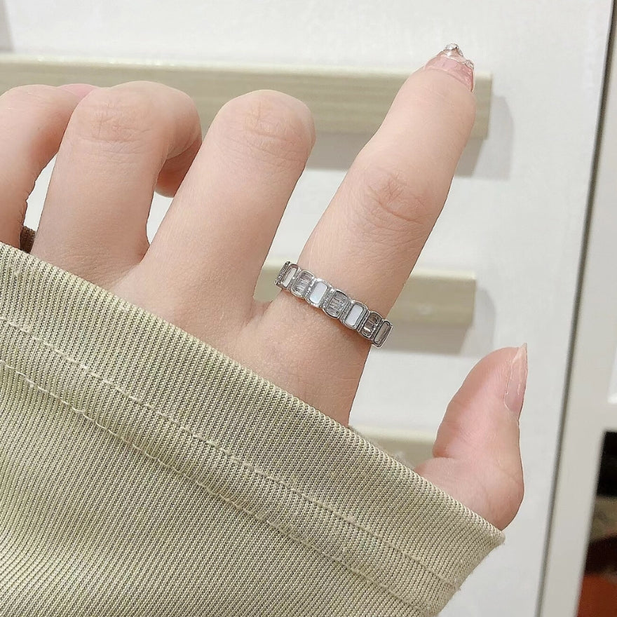 Odoti Tennis Crystal Silver Ring