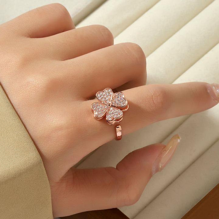 Sariah Spinner Floral Rosegold Ring - Salty Accessories