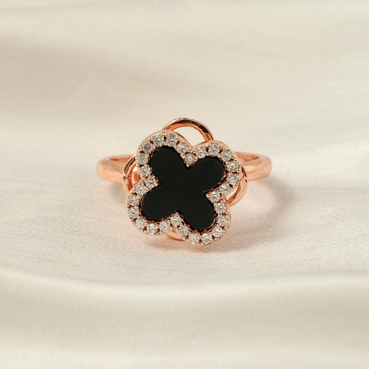 Arcelia Black Clover Spinner Ring - Salty Accessories