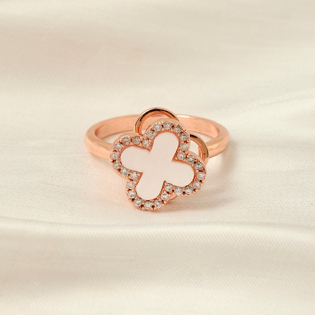 Arcelia White Clover Spinner Ring - Salty Accessories