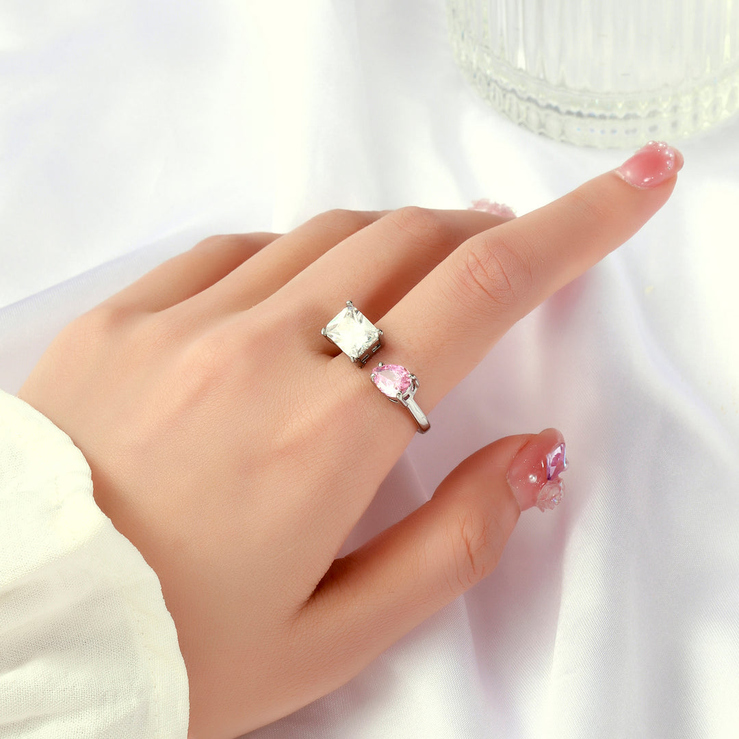 Mesmerize Toi-et-Moi Ring