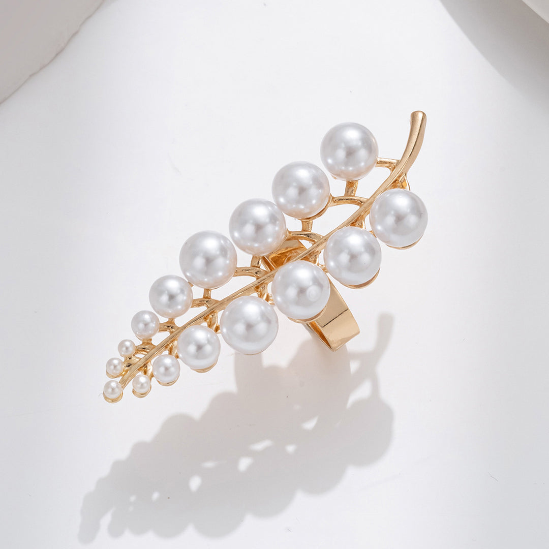 Embellished Pearls Leaf Ring