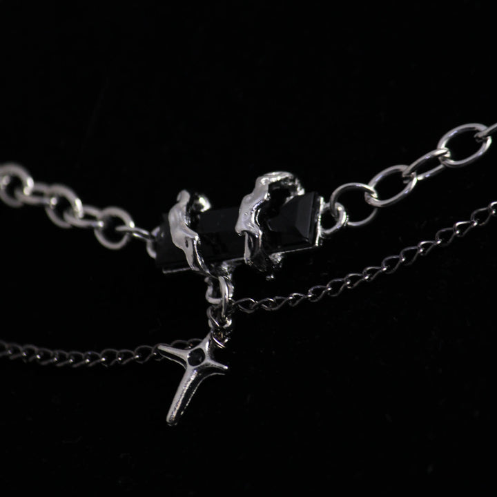 Rugged Black Modern Chain