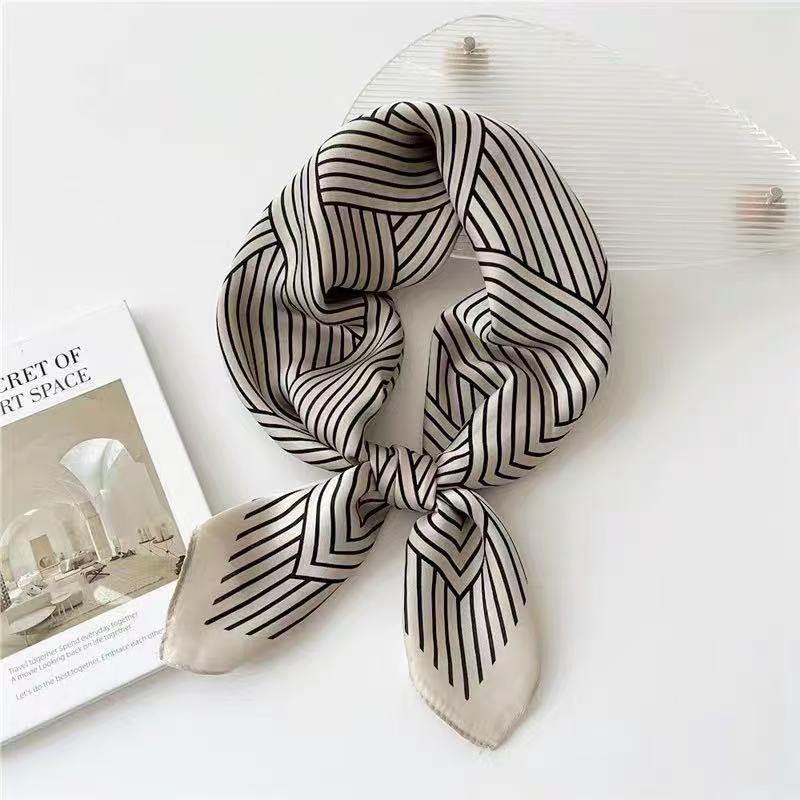 Cream Striped Geometric Neck scarf