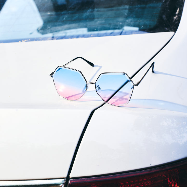 Taffy Twist Sunglasses