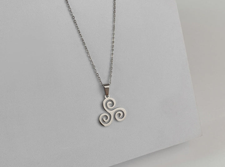 Curves in Harmony Necklace