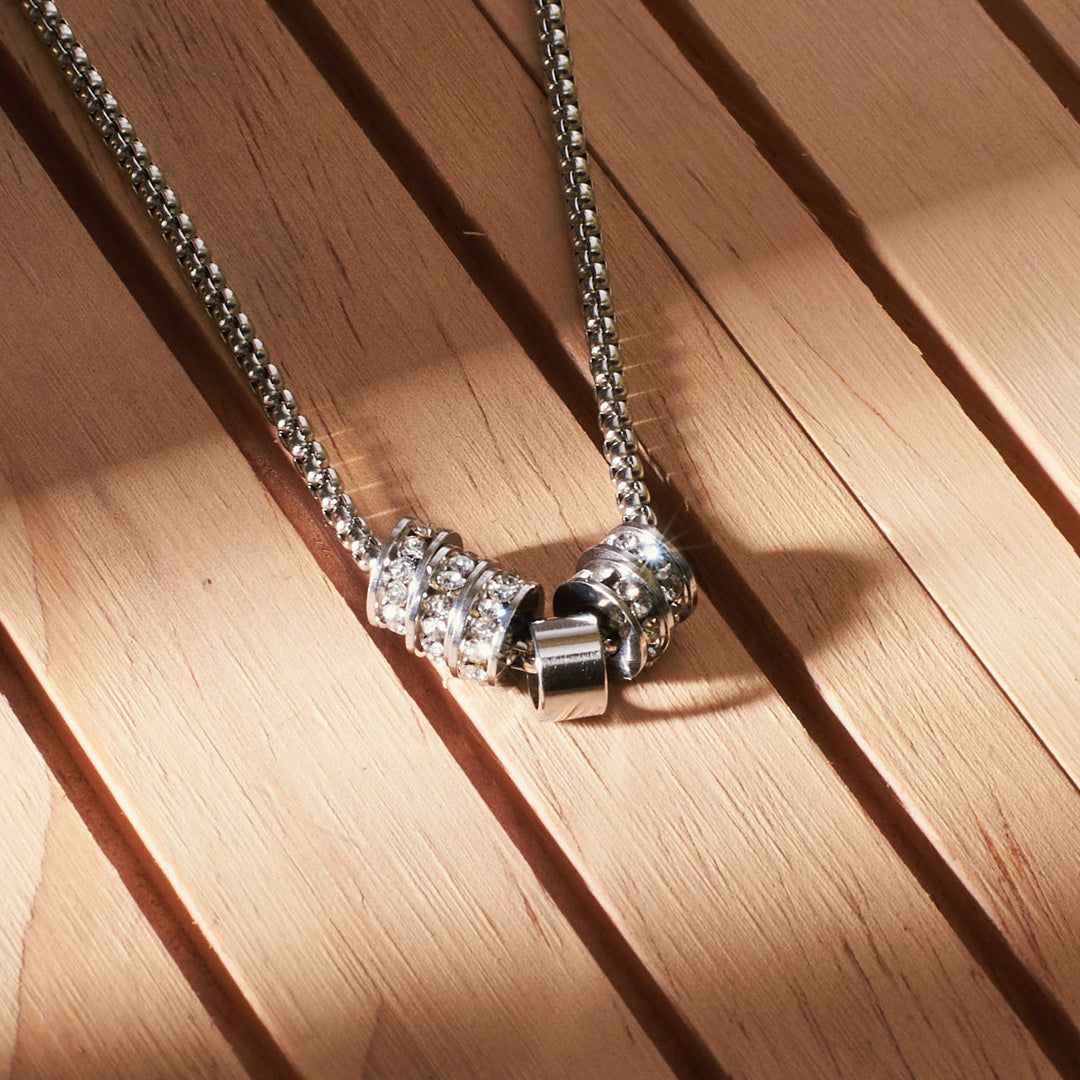 Twinkling Rings Silver Chain