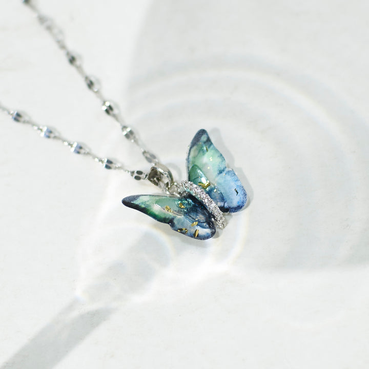 Vibrant Blue Silver Winged Beauty Necklace