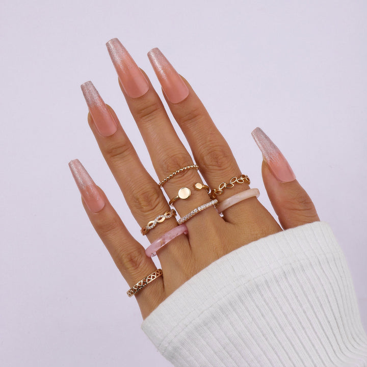 Set Of 8 Urban Chic Rings
