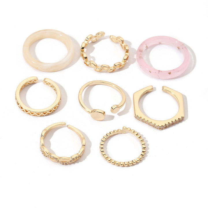 Set Of 8 Urban Chic Rings