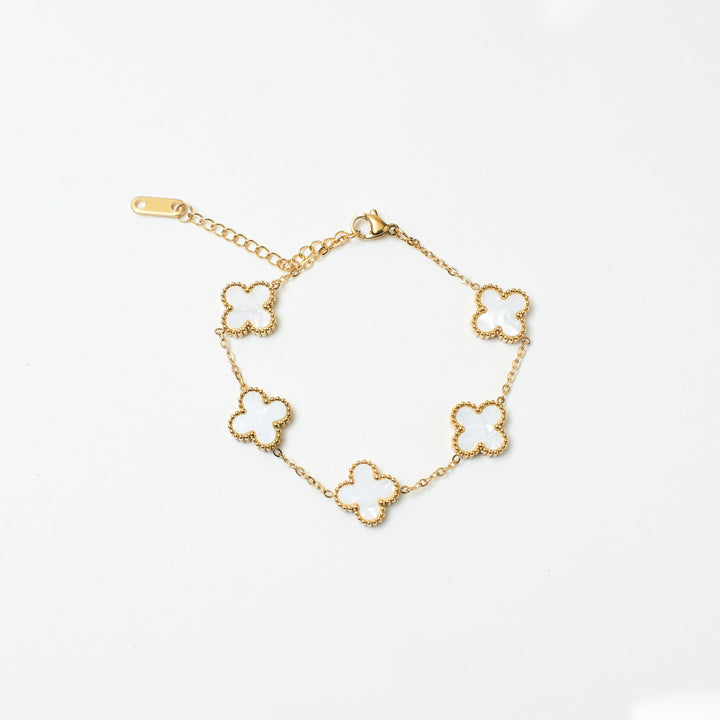 Victorian White Bracelet