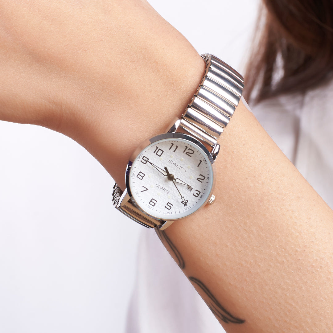 White & Round Dial Wrist Watch For Women