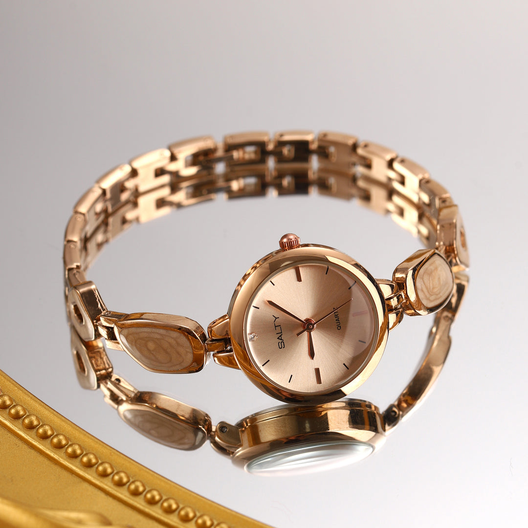 Mono Classic Designer Watch For Women