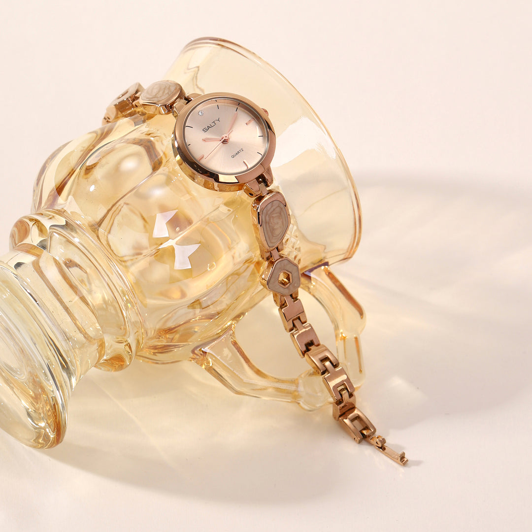 Mono Classic Designer Watch For Women