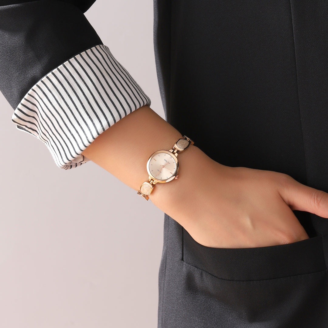 Mono Classic Designer Watch For Women