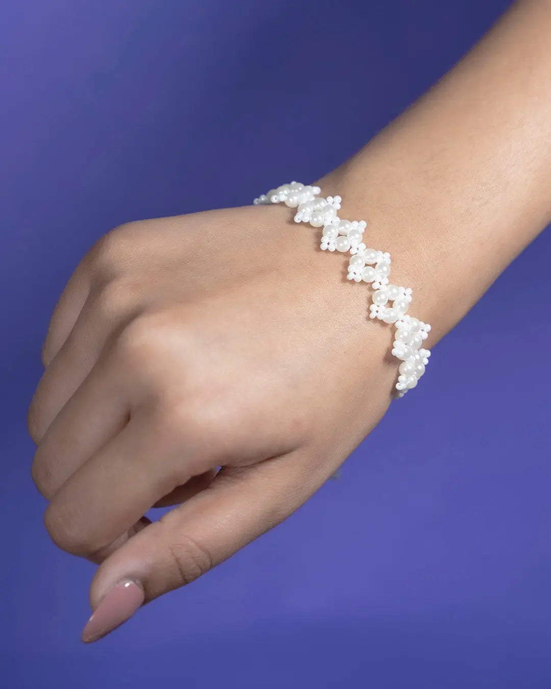 CLASSIC 2MM BEAD BRACELET- 8MM PEARL CHARM main image 1