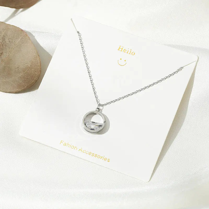 Hollow Waves Necklace