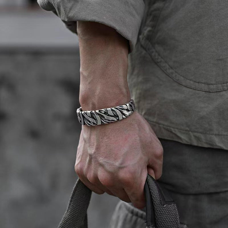 Virile Stripe Bracelet | Salty