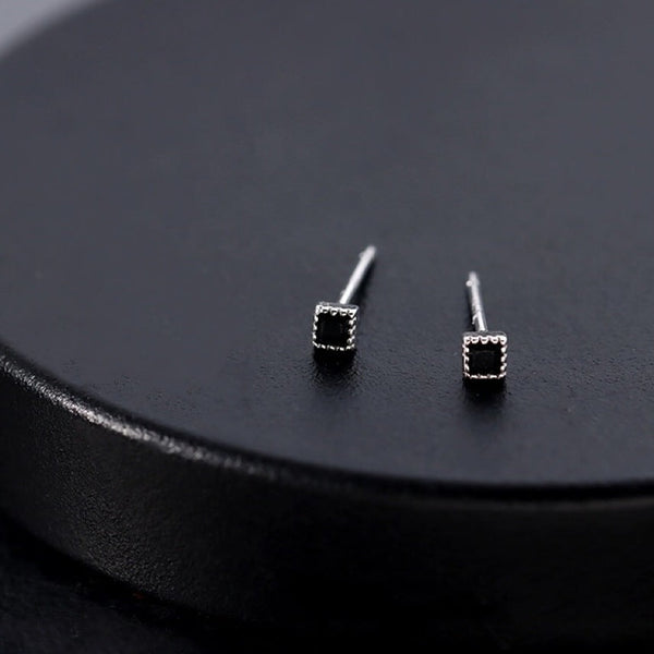 Cannabis Silver Black Studs