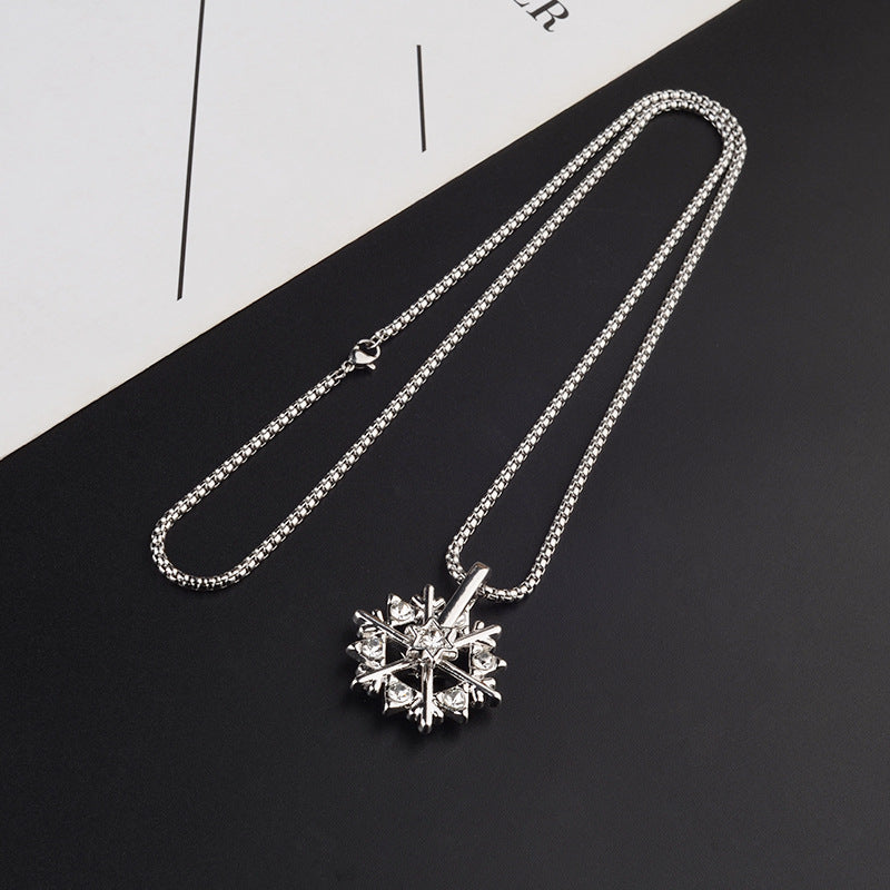 Rotatable Snowflake Silver Pendant | Salty