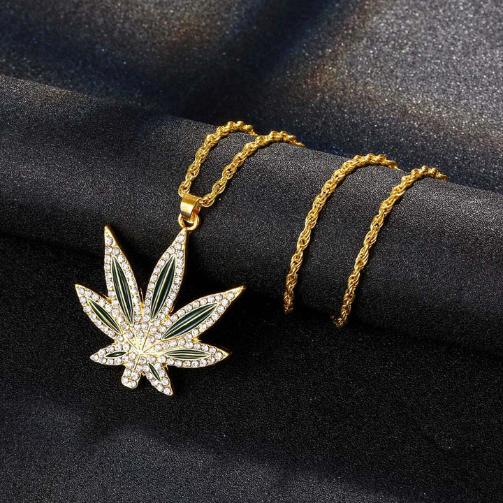 Cannabis Leaf Golden Chain | Salty