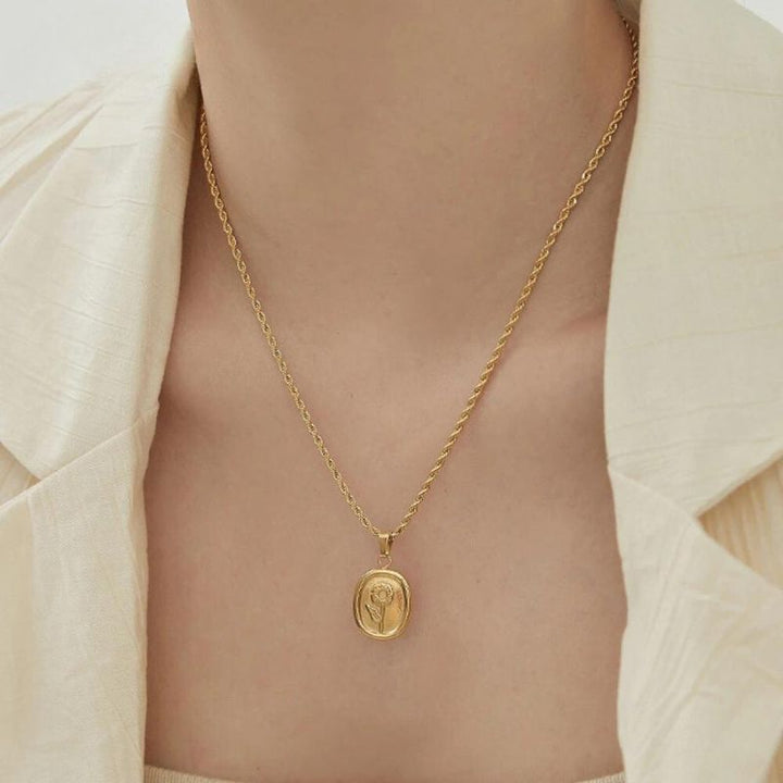 Beloved Bloom Gold Necklace - Salty Accessories