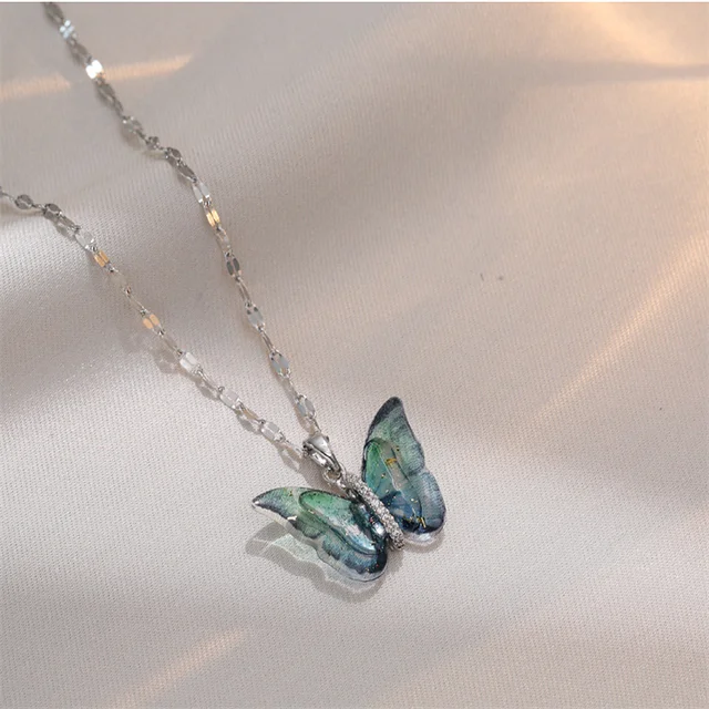 Vibrant Blue Silver Winged Beauty Necklace