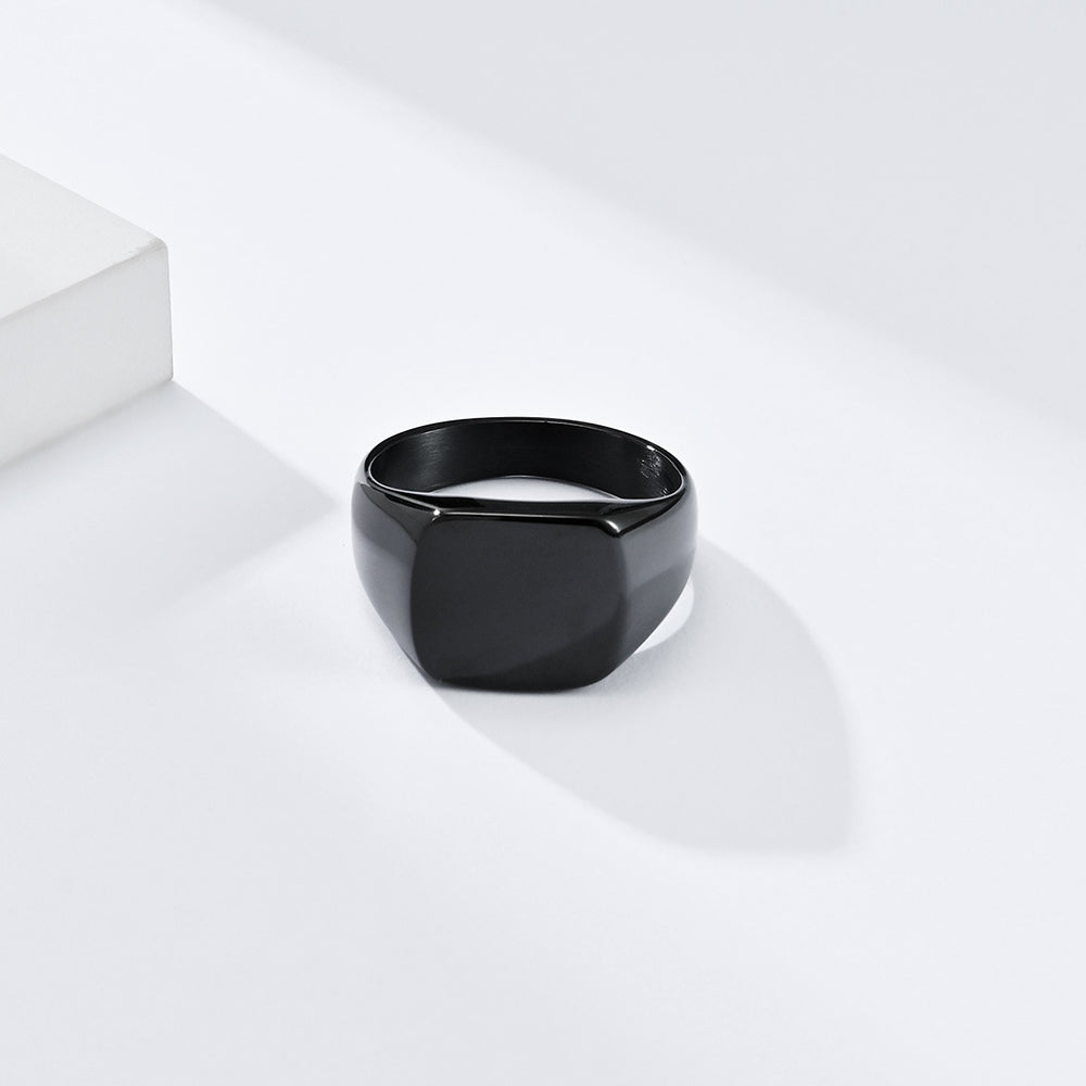 Chunky Signet Black Ring | Salty