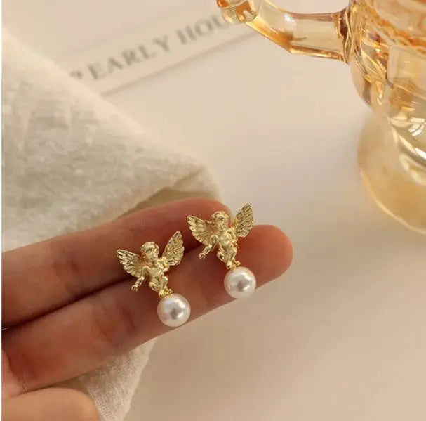 Cupid's Love Pearl Drop Earrings - Salty Accessories