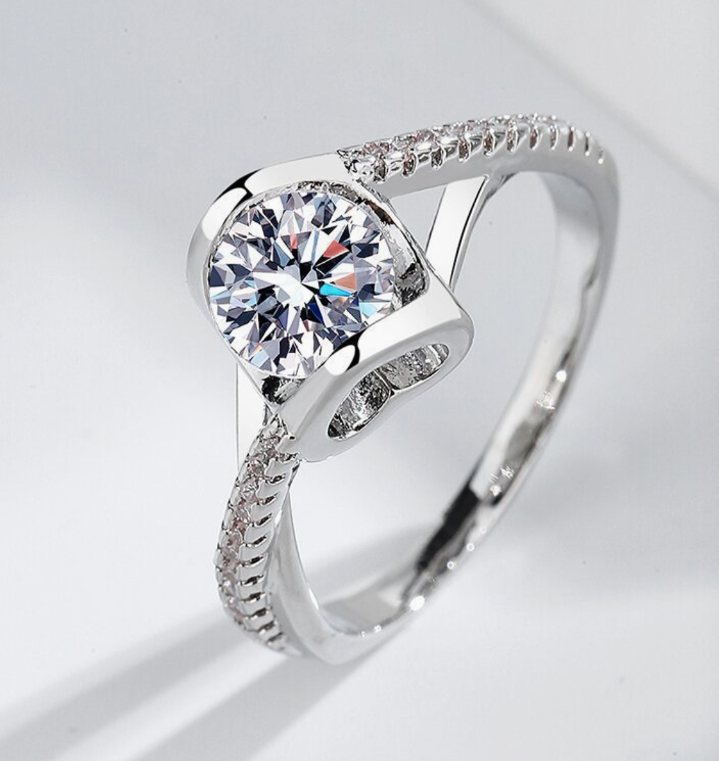 Luna Crest Solitaire Ring