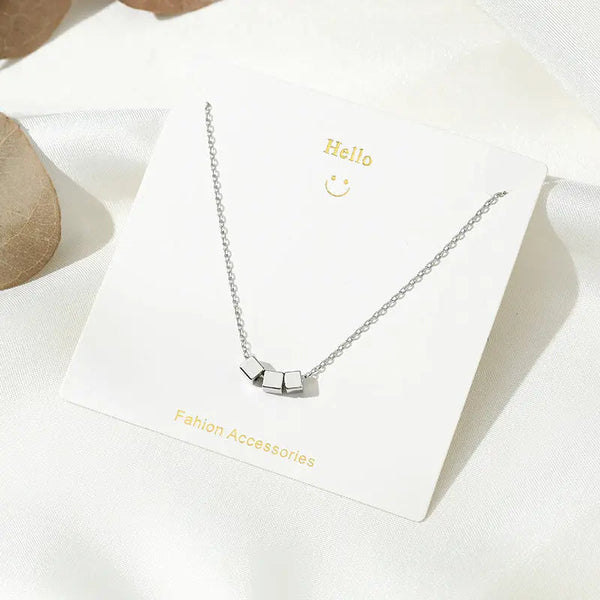 3 Cube Oscillate Necklace