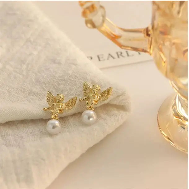 Cupid's Love Pearl Drop Earrings - Salty Accessories
