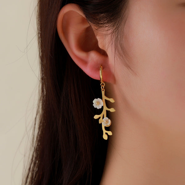 Aurelia Lata Drops Earrings