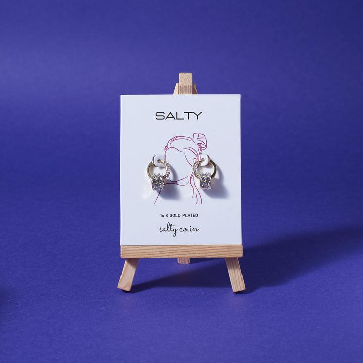 Agréable Floral Earrings - Salty Accessories
